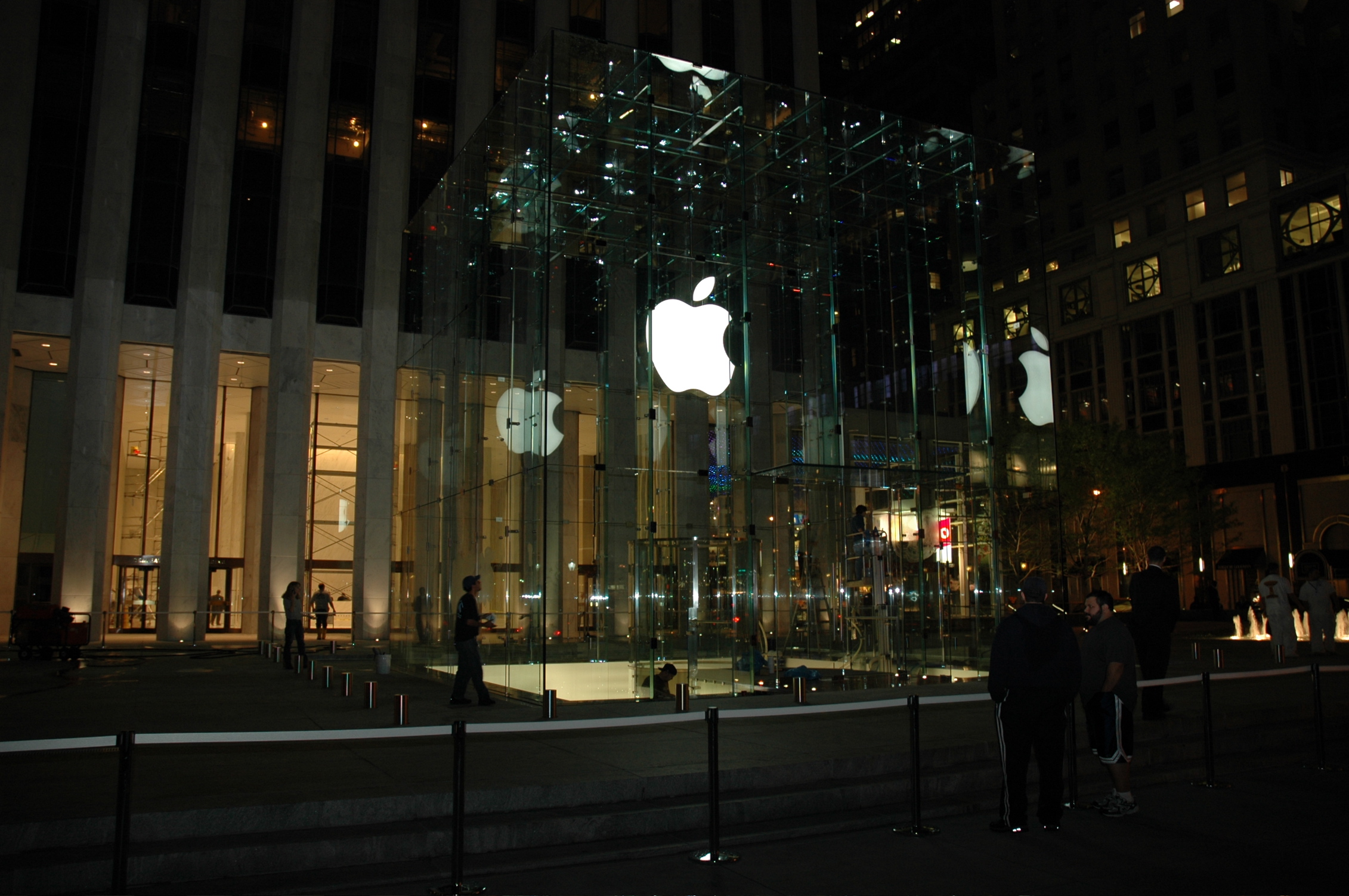 'The Cube by night